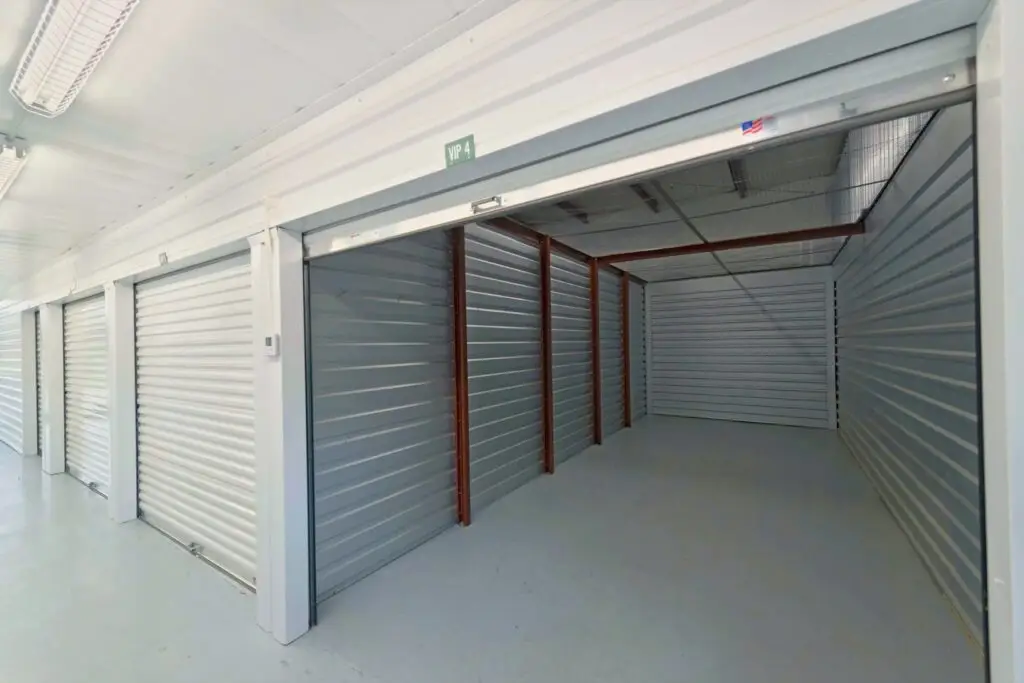 Mount Storage Live Oak self storage facility, photo 1 of 4