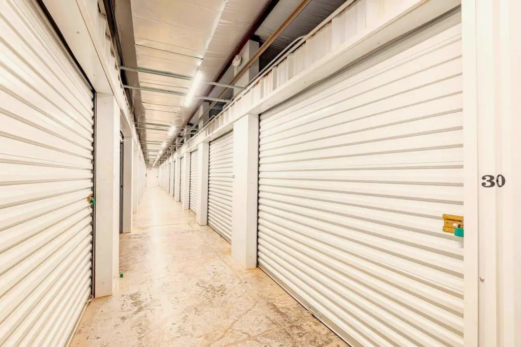 Mount Storage Live Oak self storage facility, photo 2 of 4